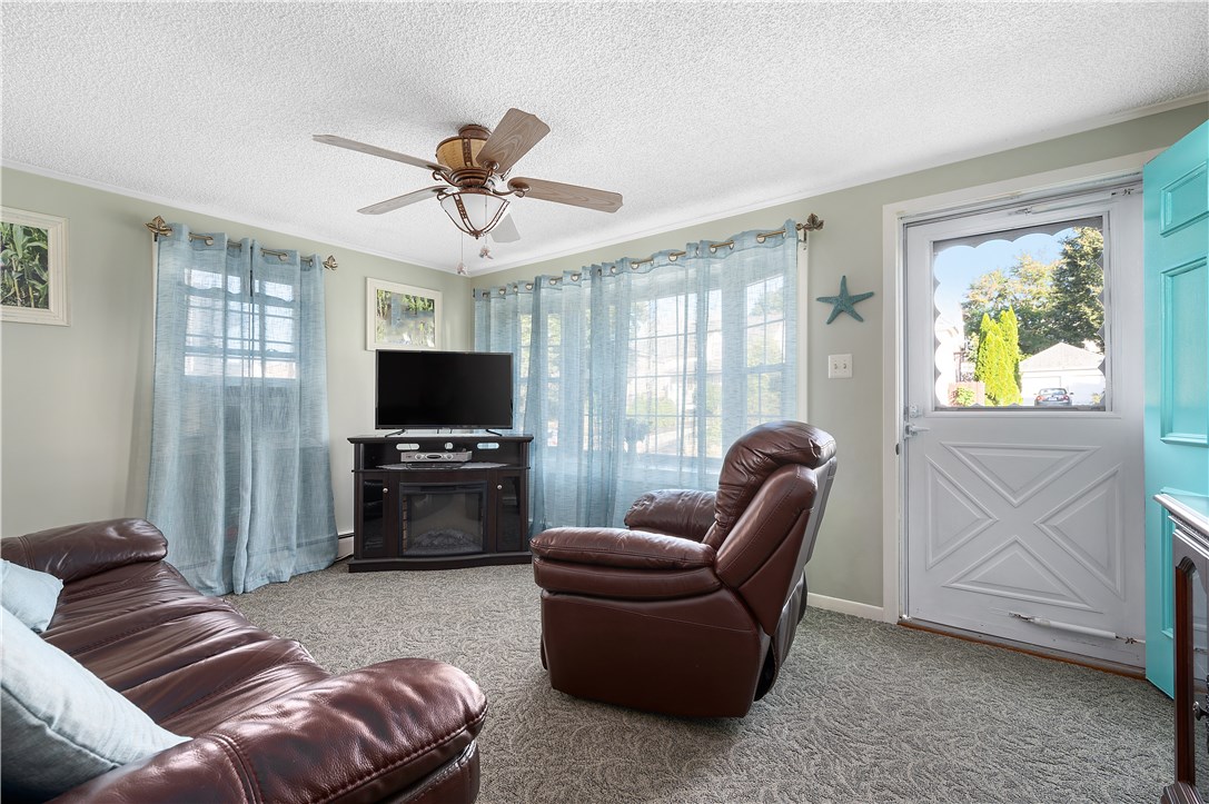 137 Grand Street Woonsocket, RI 02895 - Photo 14 of 24