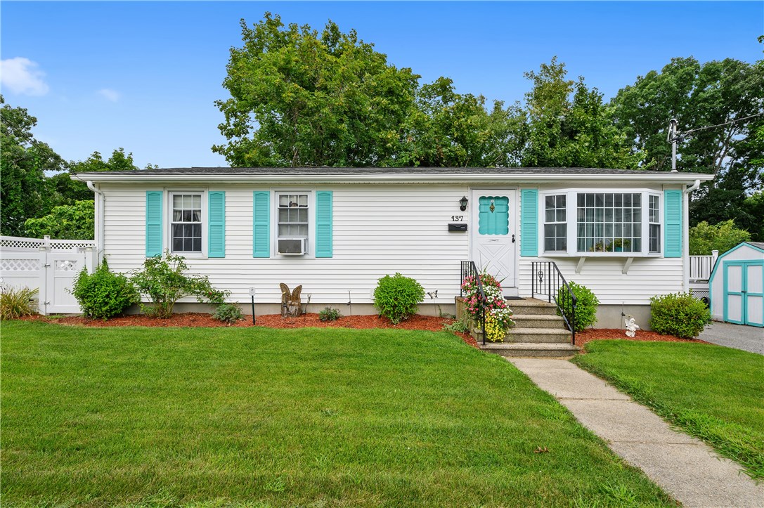 137 Grand Street Woonsocket, RI 02895 - Photo 2 of 24