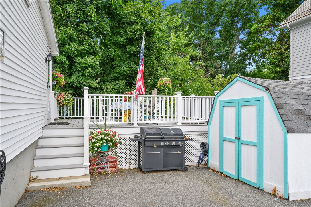 137 Grand Street Woonsocket, RI 02895 - Photo 4 of 24