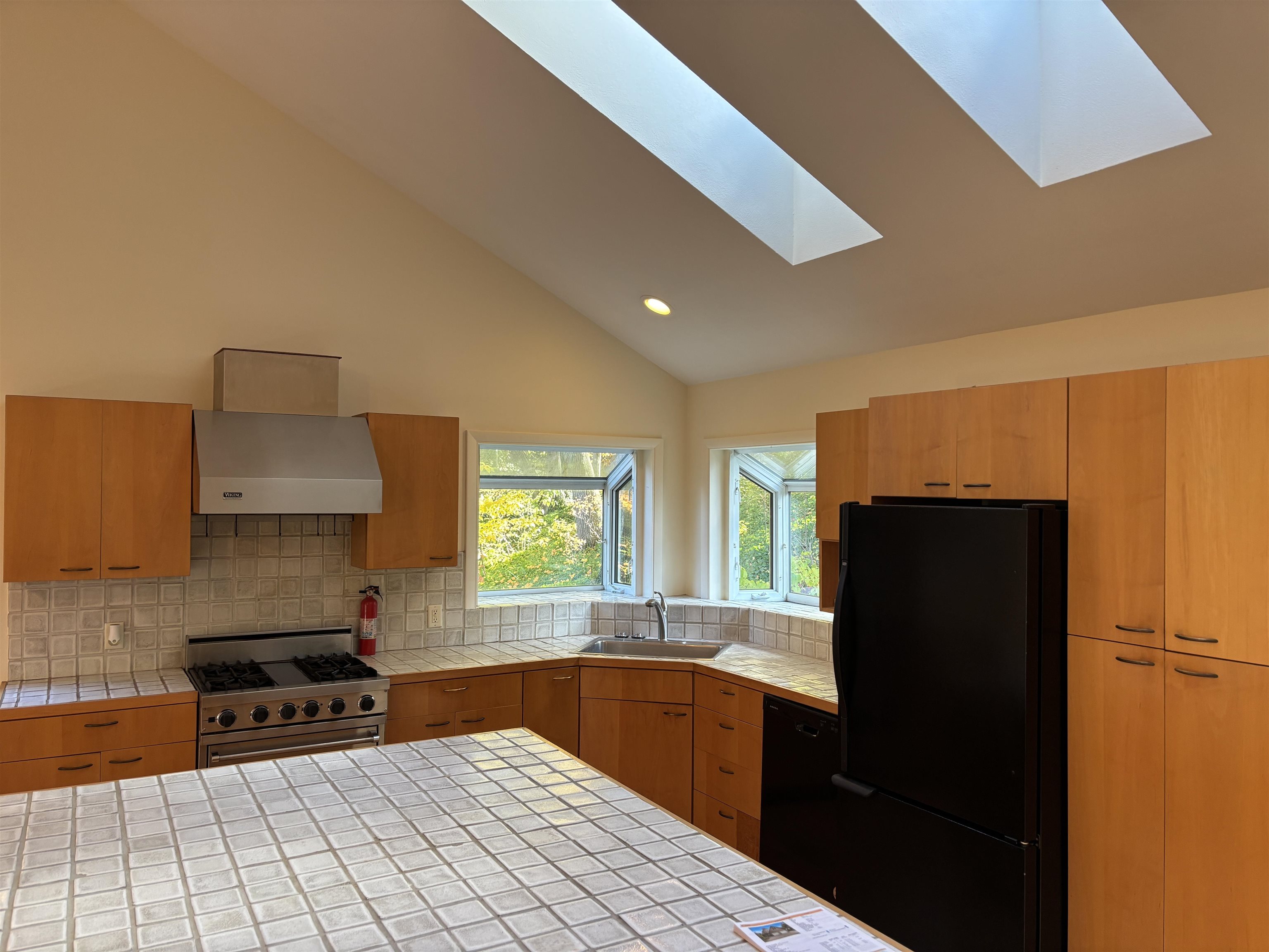6232 Center Road Traverse City, MI 49686 - Photo 6 of 31 Gallery Image 6
