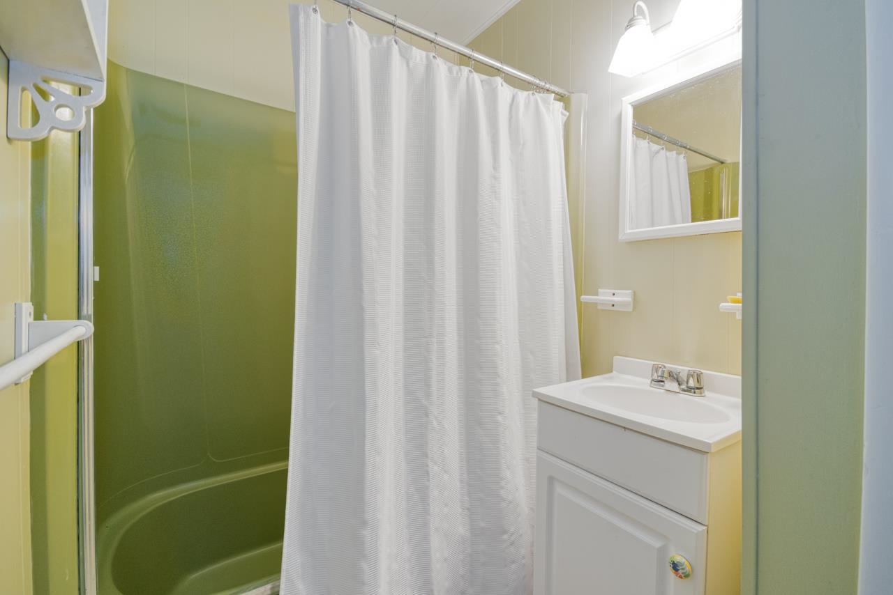 42 Fiesta Drive Alligator Point, FL 32346 - Photo 25 of 36