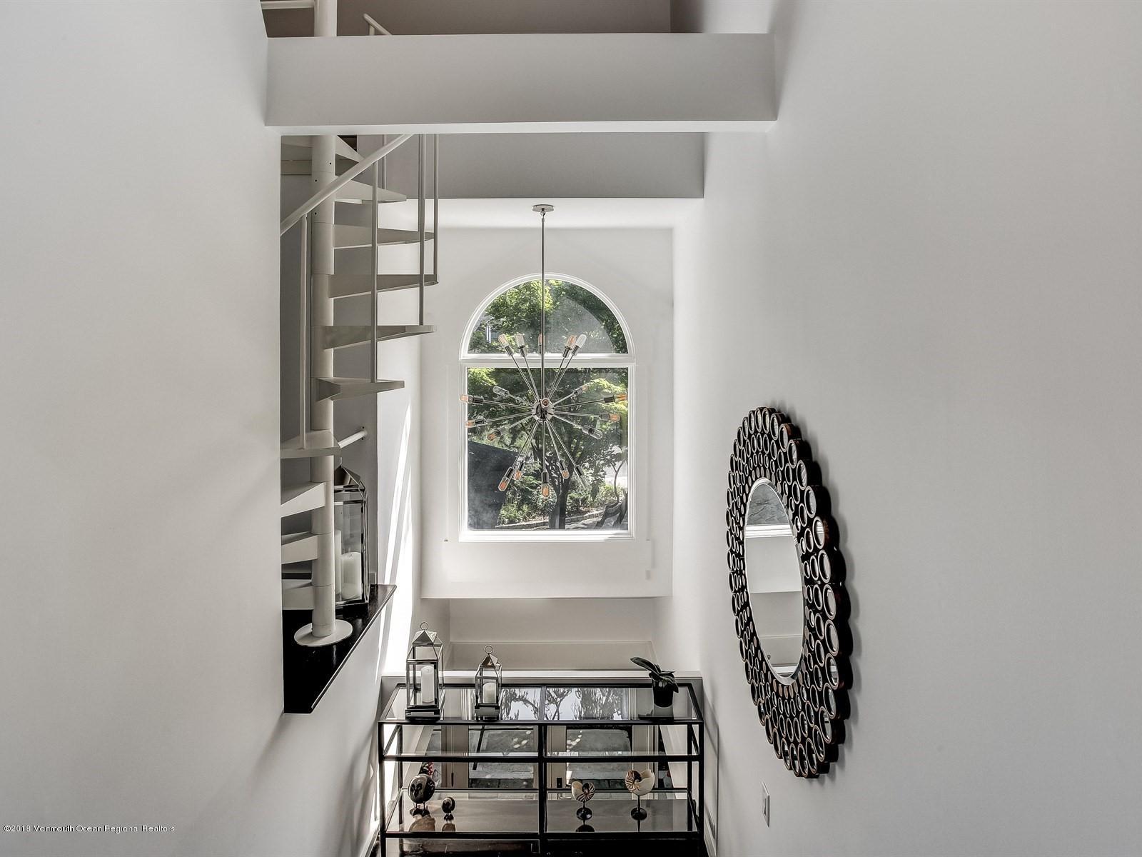 91 Applegate Street Red Bank, NJ 07701 - Photo 23 of 54 Foyer Entrance Window