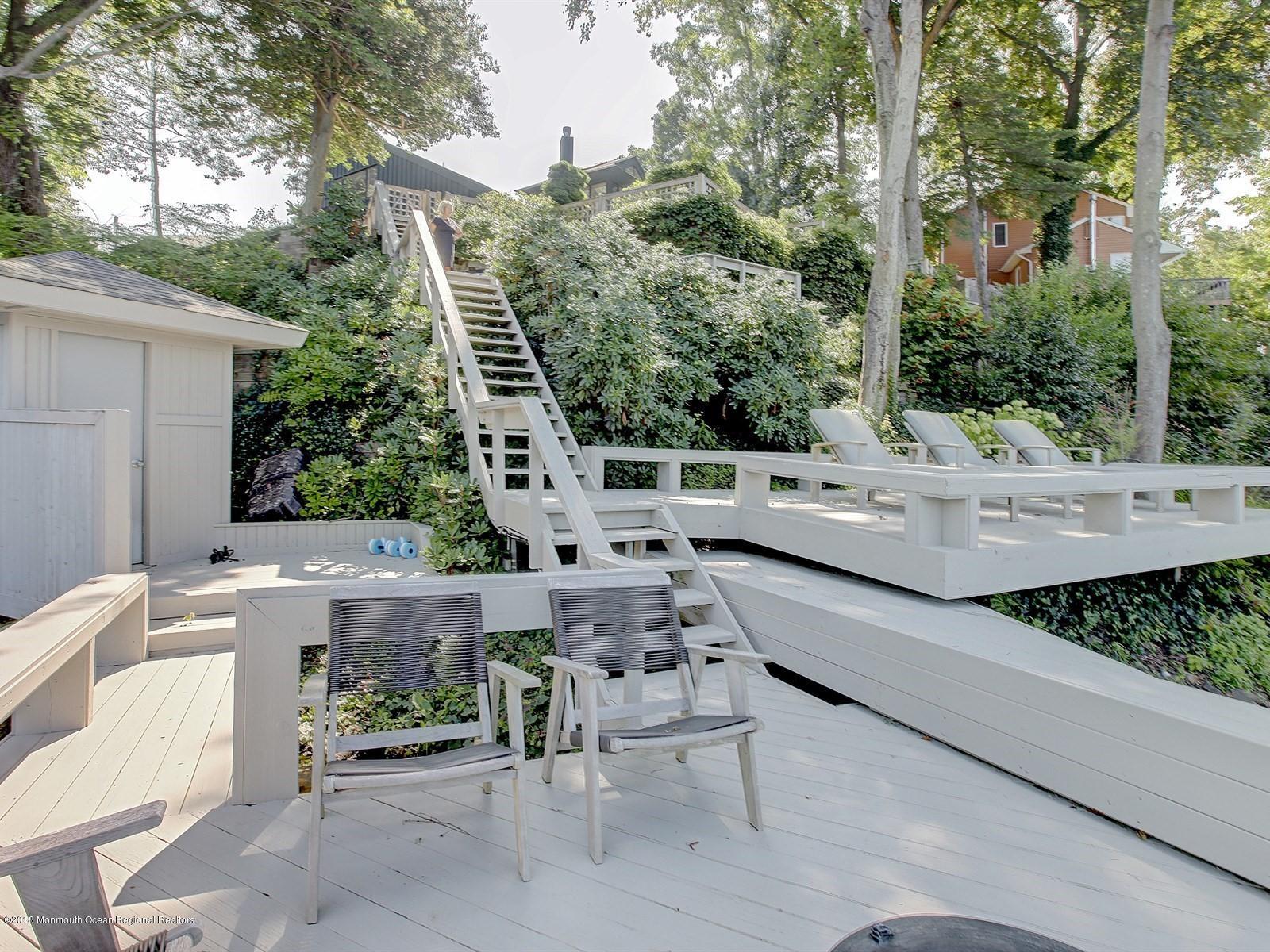 91 Applegate Street Red Bank, NJ 07701 - Photo 42 of 54 Outdoor Sun Space