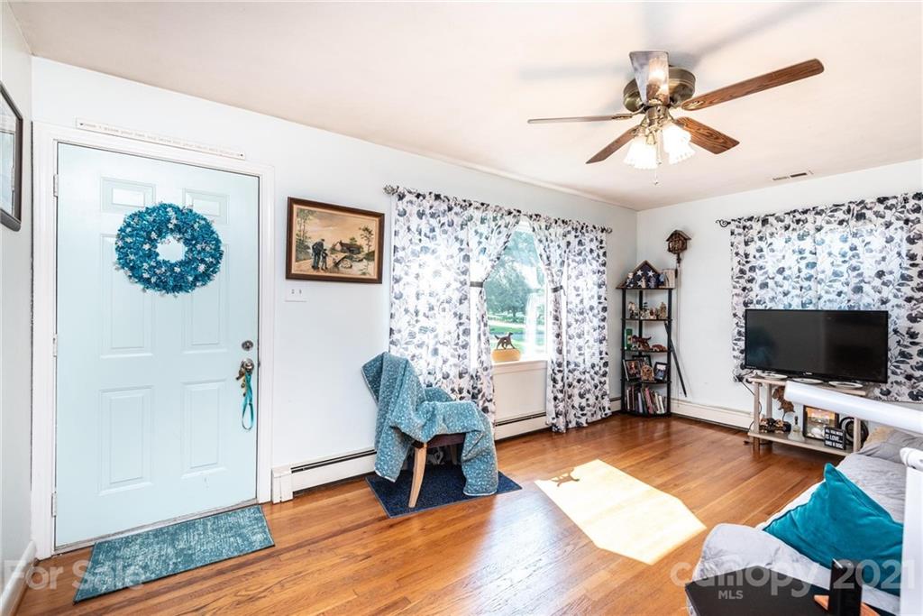 3160 Rondel Childres Street Hildebran, NC 28637 - Photo 2 of 28 Gallery Image 2