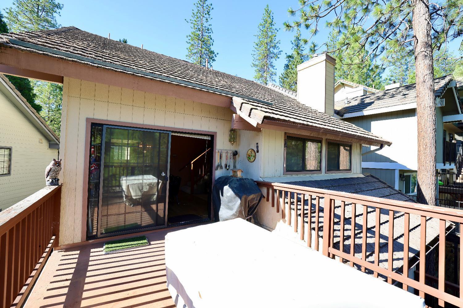 40547 Saddleback Road Bass Lake, CA 93604 - Photo 14 of 27
