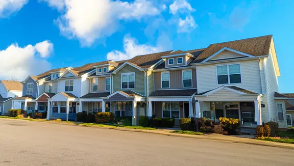 $1,200 | 311 Sam Houston Circle, Clarksville, TN 37040