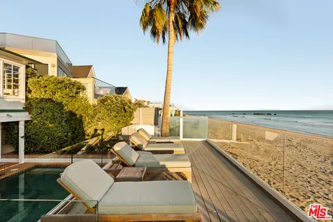$22,000,000 | Undisclosed Address, Malibu, CA 90265