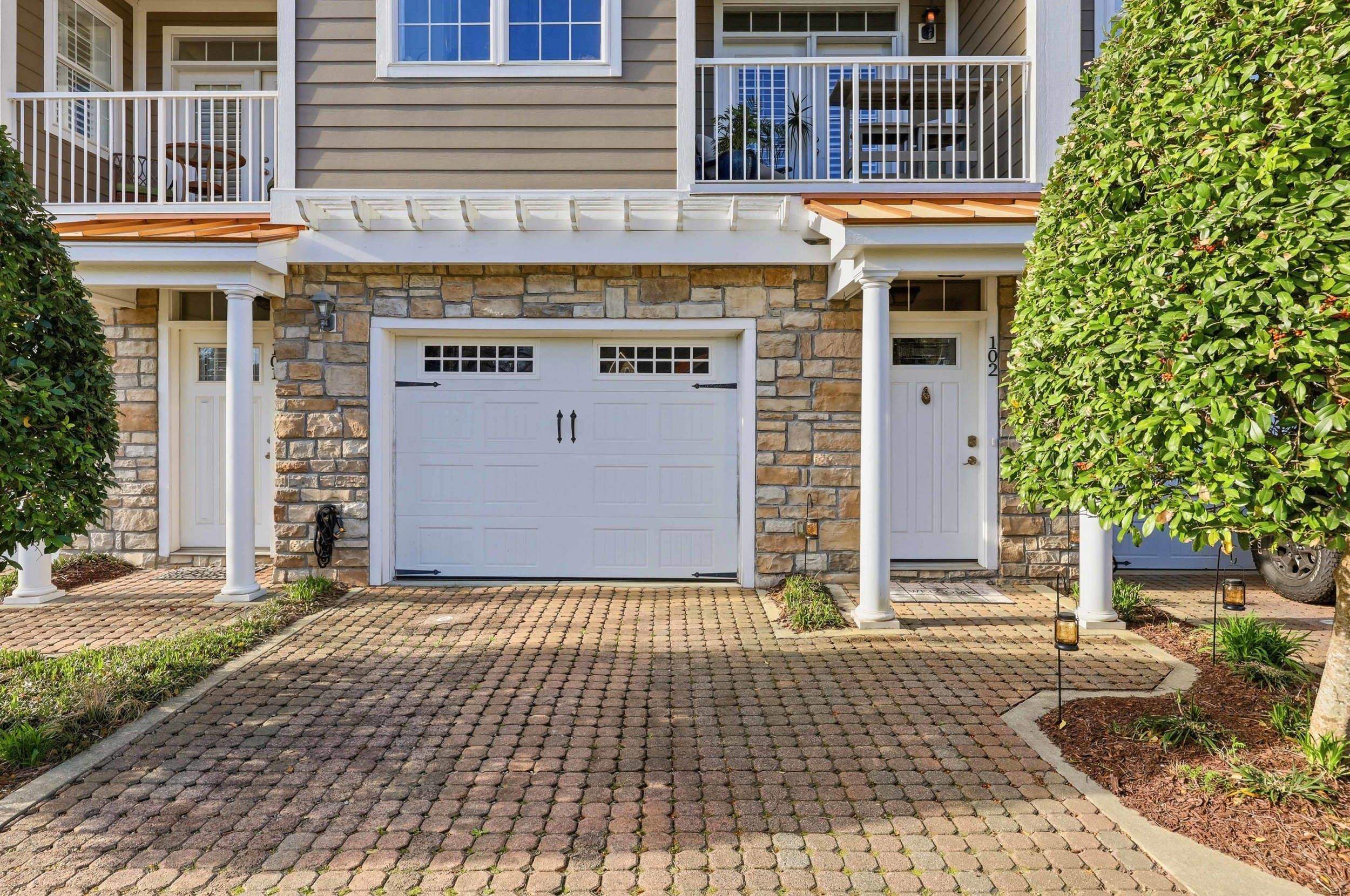 122 Oyster Bay Drive, Unit 102 Murrells Inlet, SC 29576 - Photo 2 of 36