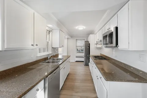 $1,099,000 | 547 Melrose Avenue, Kenilworth, IL 60043