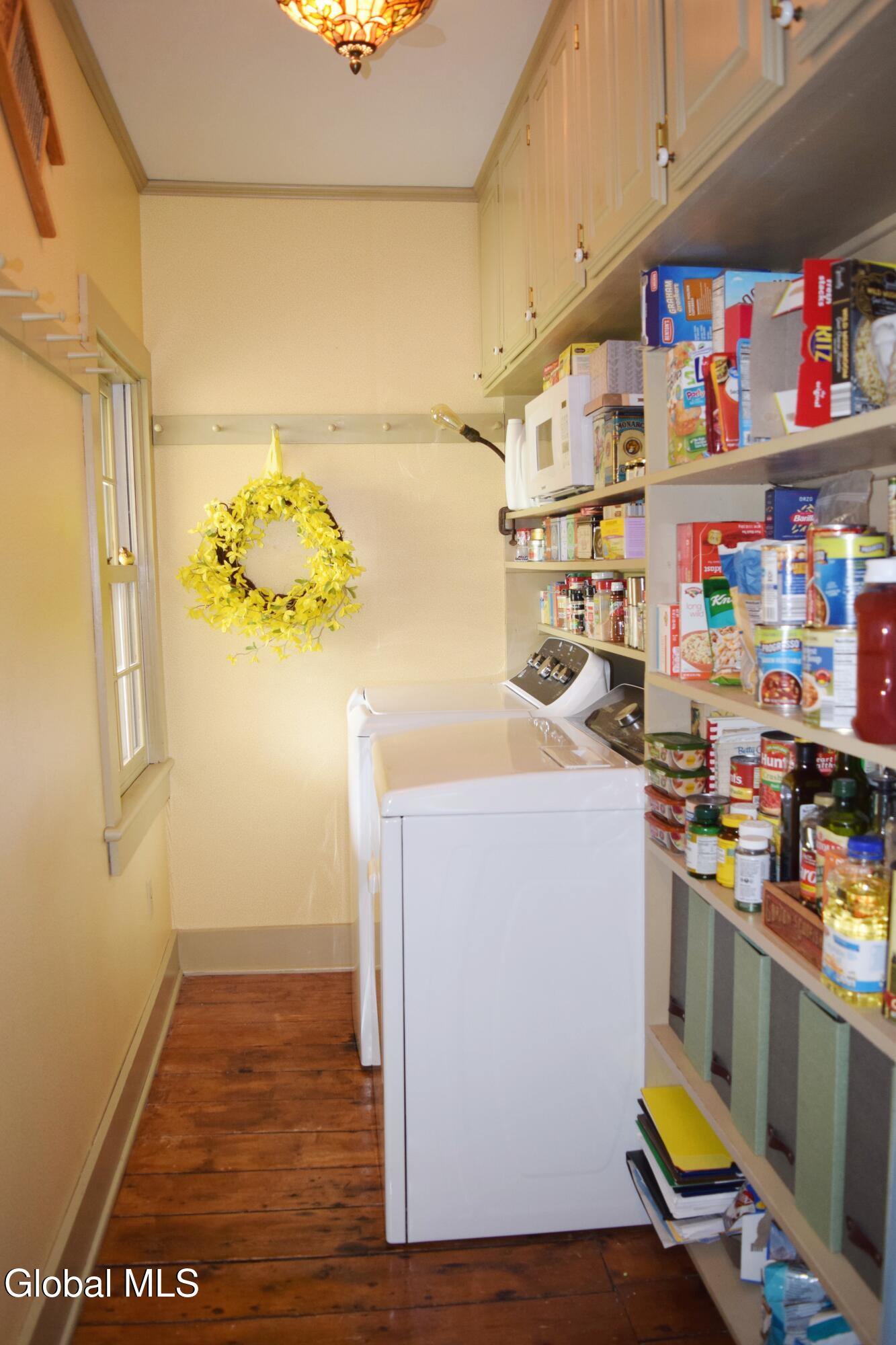 944 Stony Point Road Schodack, NY 12033 - Photo 47 of 99 Pantry / Laundry Room