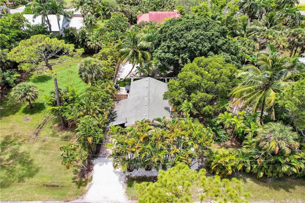 2780 Weeks Avenue Naples, FL 34112 - Photo 32 of 34