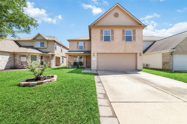 $320,000 | 3530 Barkers Crossing Avenue, Houston, TX 77084