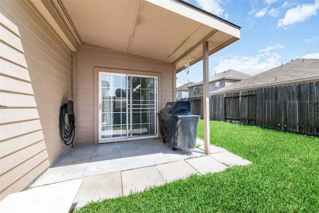 $320,000 | 3530 Barkers Crossing Avenue, Houston, TX 77084