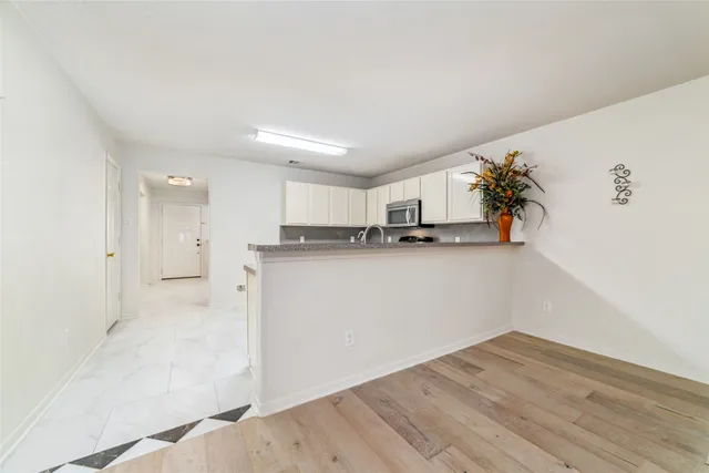 $320,000 | 3530 Barkers Crossing Avenue, Houston, TX 77084