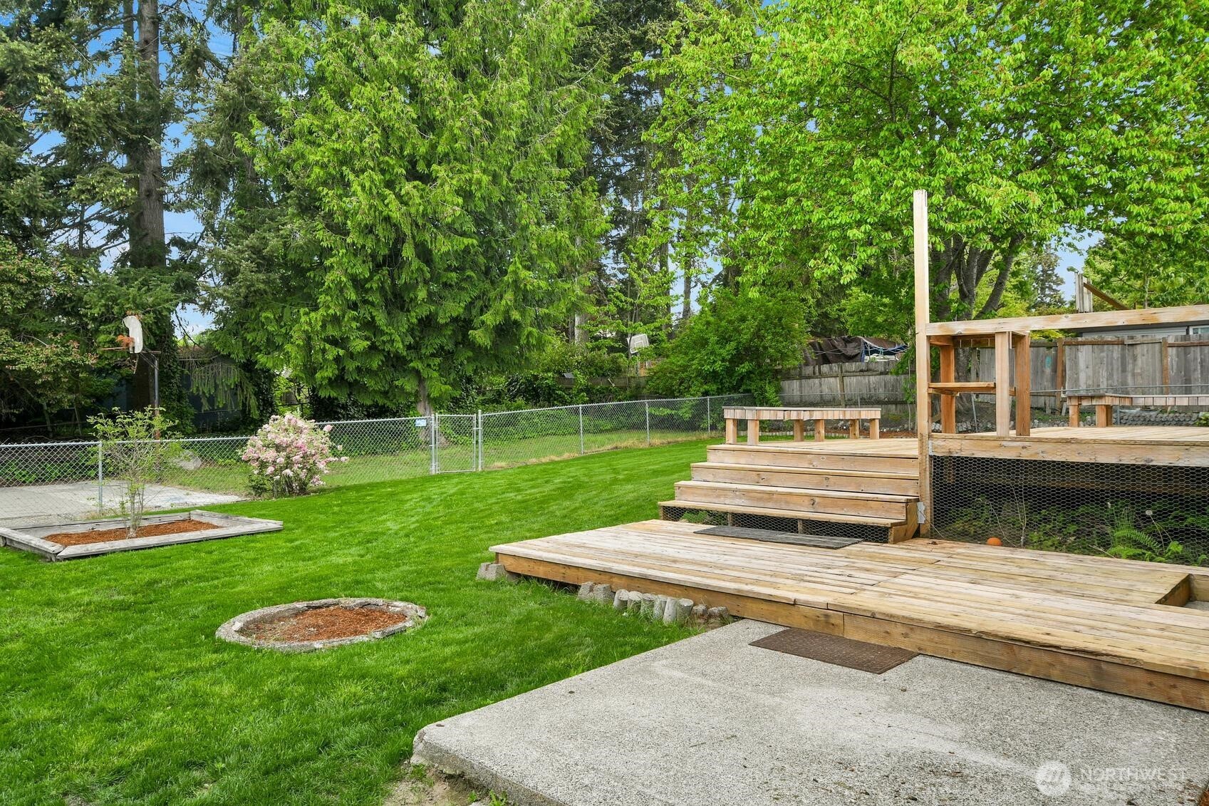 2420 Southwest 326th Street Federal Way, WA 98023 - Photo 27 of 35