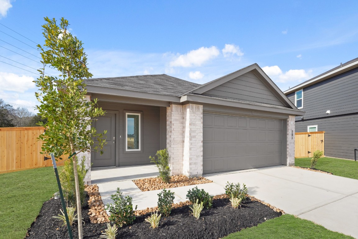 101 Rising Cedar Lane Hockley, TX 77447 - Photo 2 of 20