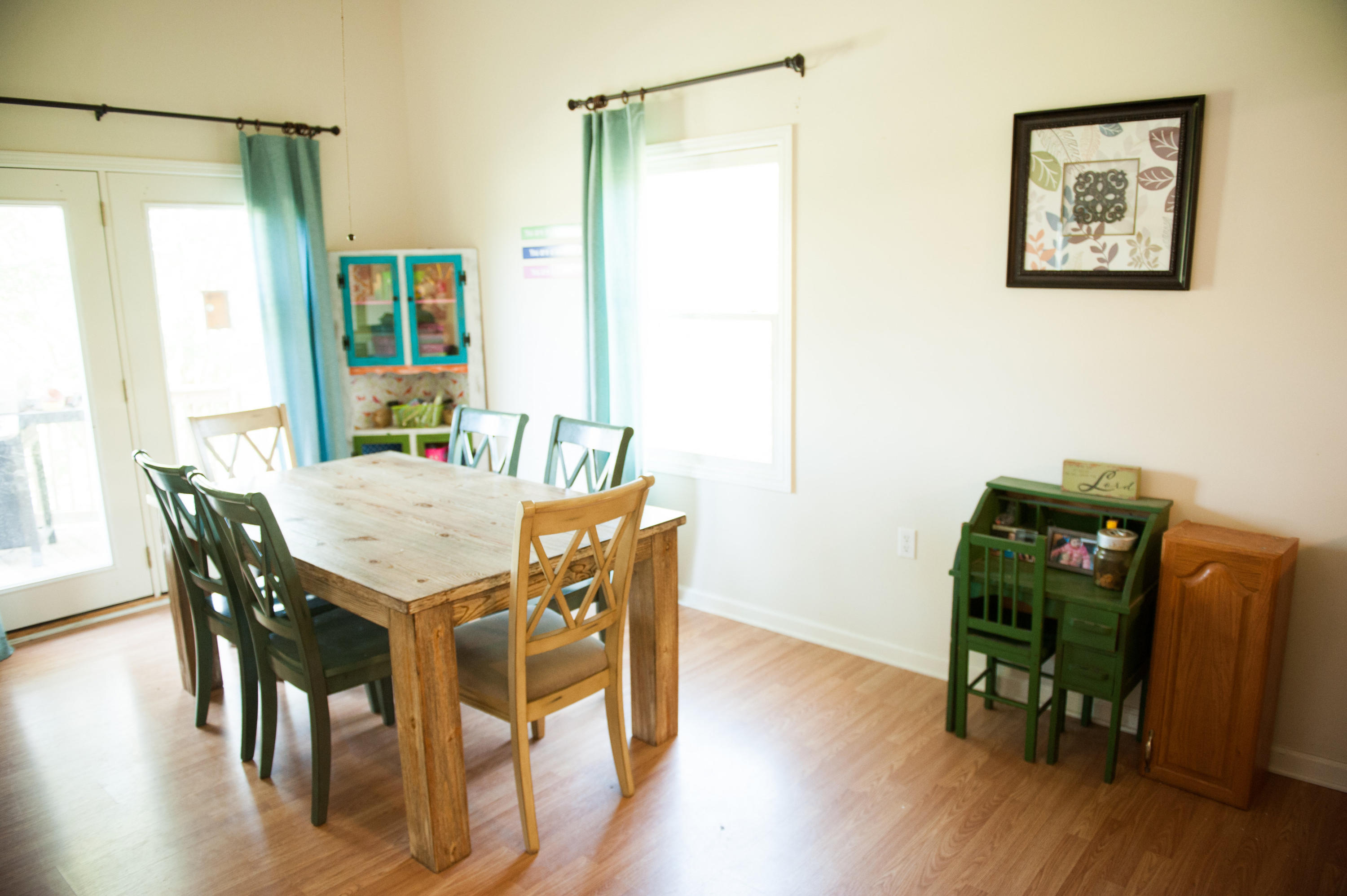 521 Emory River Road Harriman, TN 37748 - Photo 16 of 39 dining room