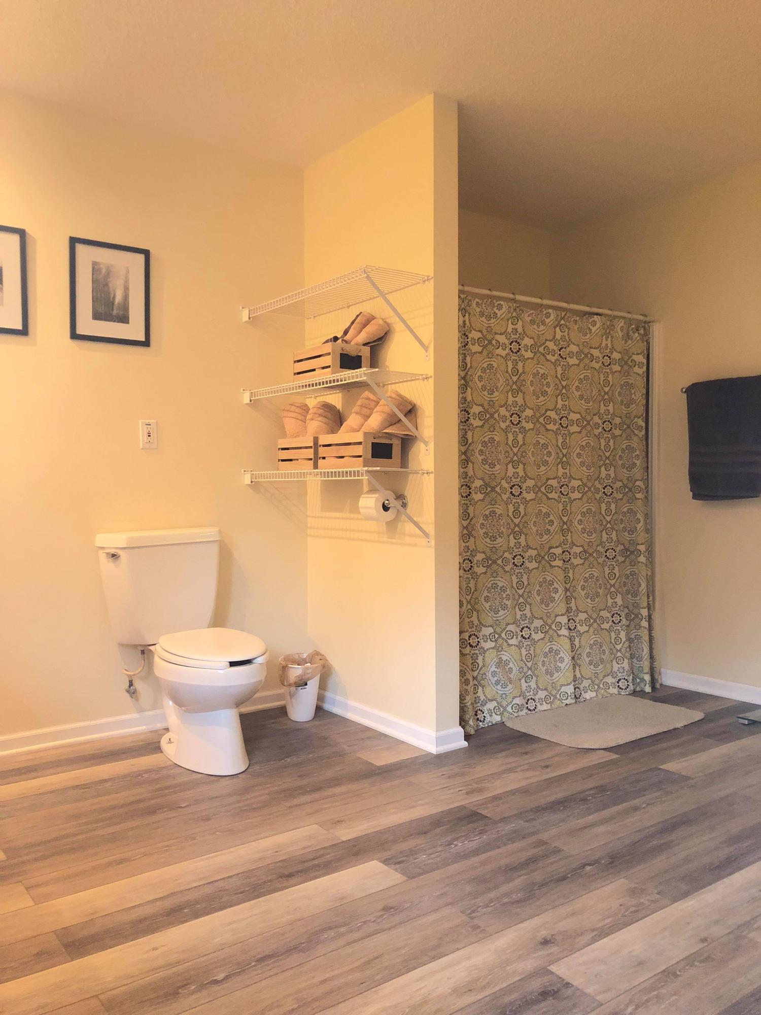 521 Emory River Road Harriman, TN 37748 - Photo 20 of 39 master bathroom