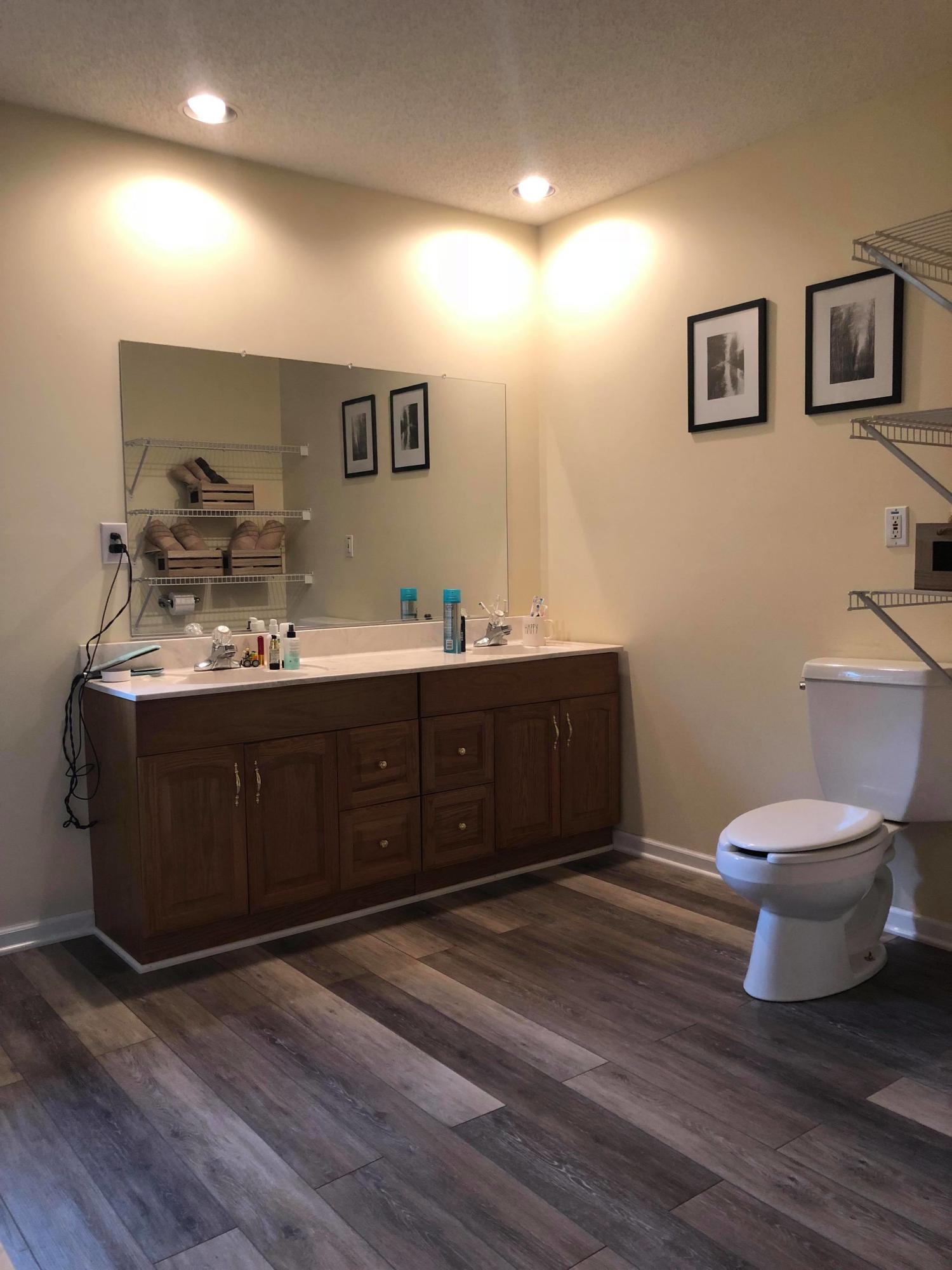 521 Emory River Road Harriman, TN 37748 - Photo 22 of 39 master bathroom
