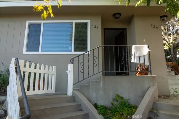 $3,650 | 923 Poli Street, Ventura, CA 93001
