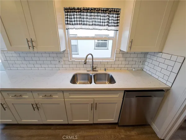 $3,650 | 923 Poli Street, Ventura, CA 93001