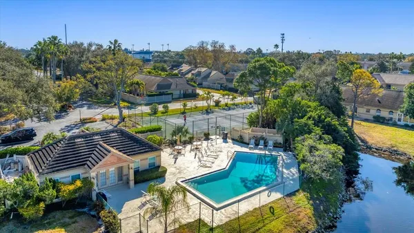 $2,300 | 3613 57th Ave Drive West, Unit 3613, Bradenton, FL 34210