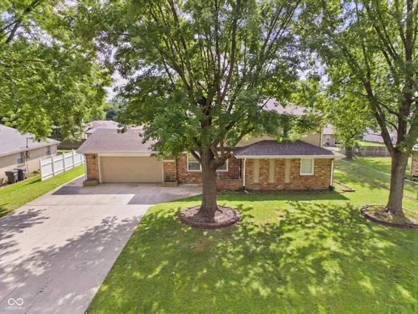 $295,000 | 4412 Alhambra Drive, Anderson, IN 46013
