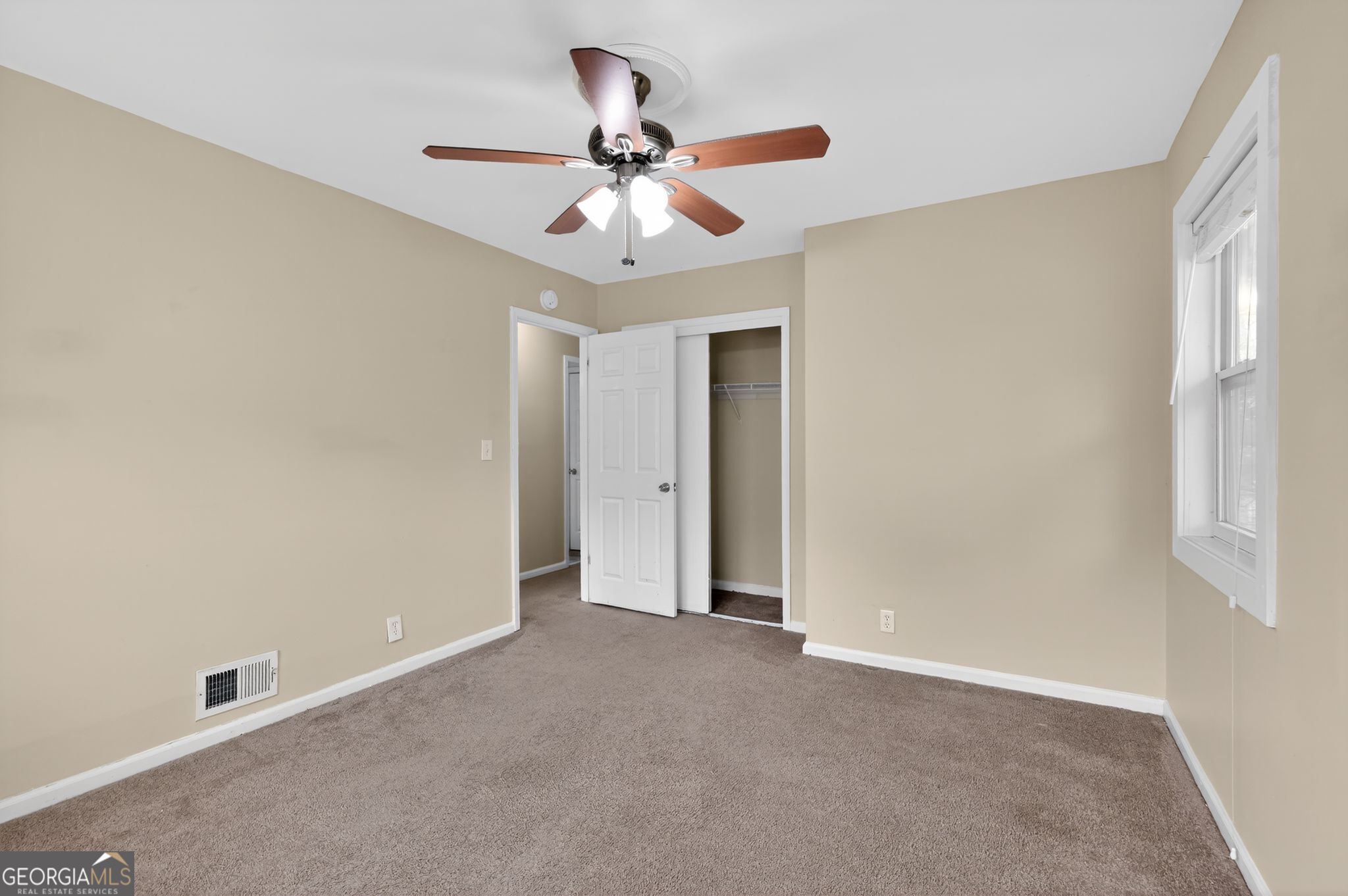 2897 Leisure Woods Lane Decatur, GA 30034 - Photo 17 of 32 a view of an empty room