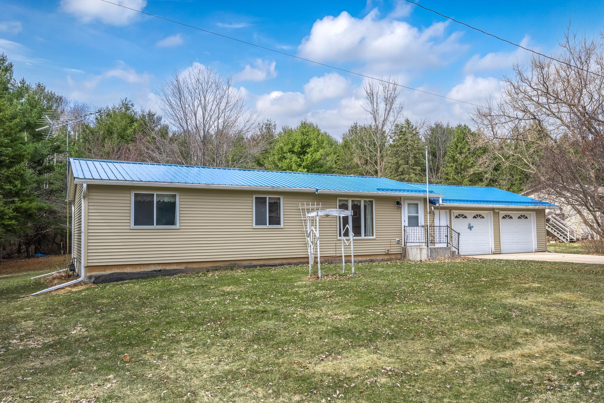 309 Warren Street Balsam Lake, WI 54810 - Photo 21 of 28
