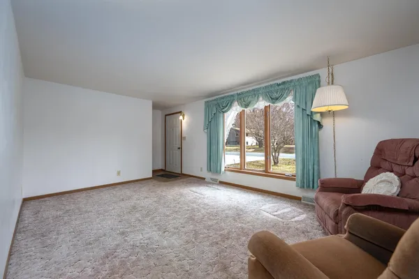 $270,000 | 309 Warren Street, Balsam Lake, WI 54810