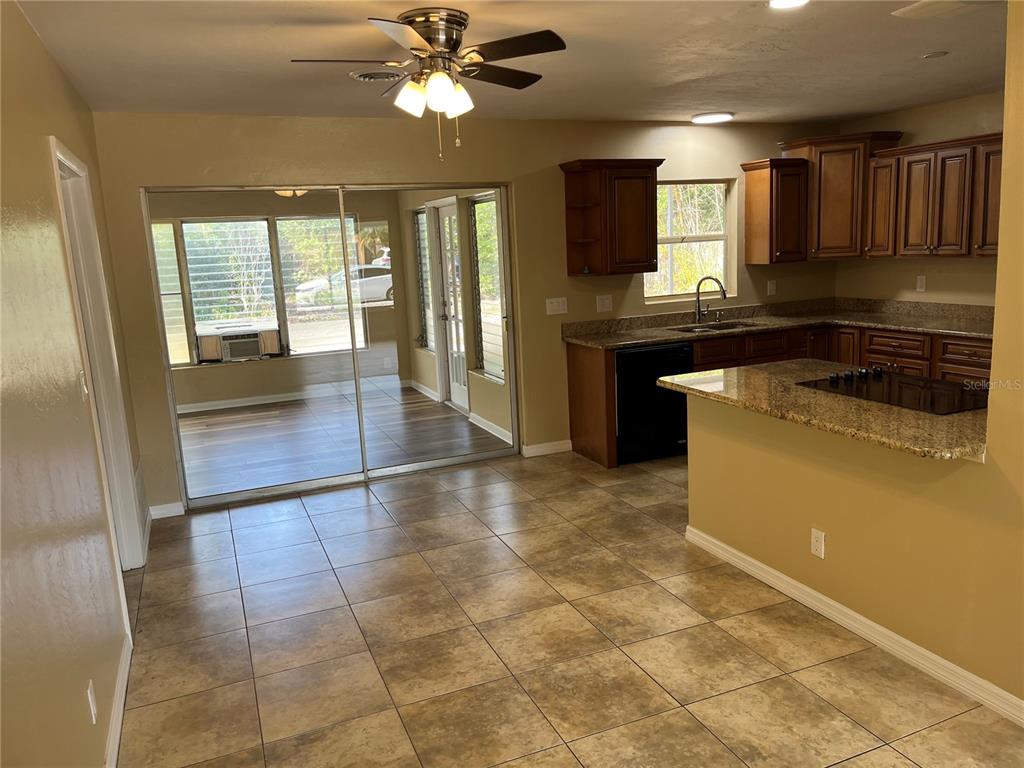 5412 Harbor Road Bradenton, FL 34209 - Photo 4 of 20