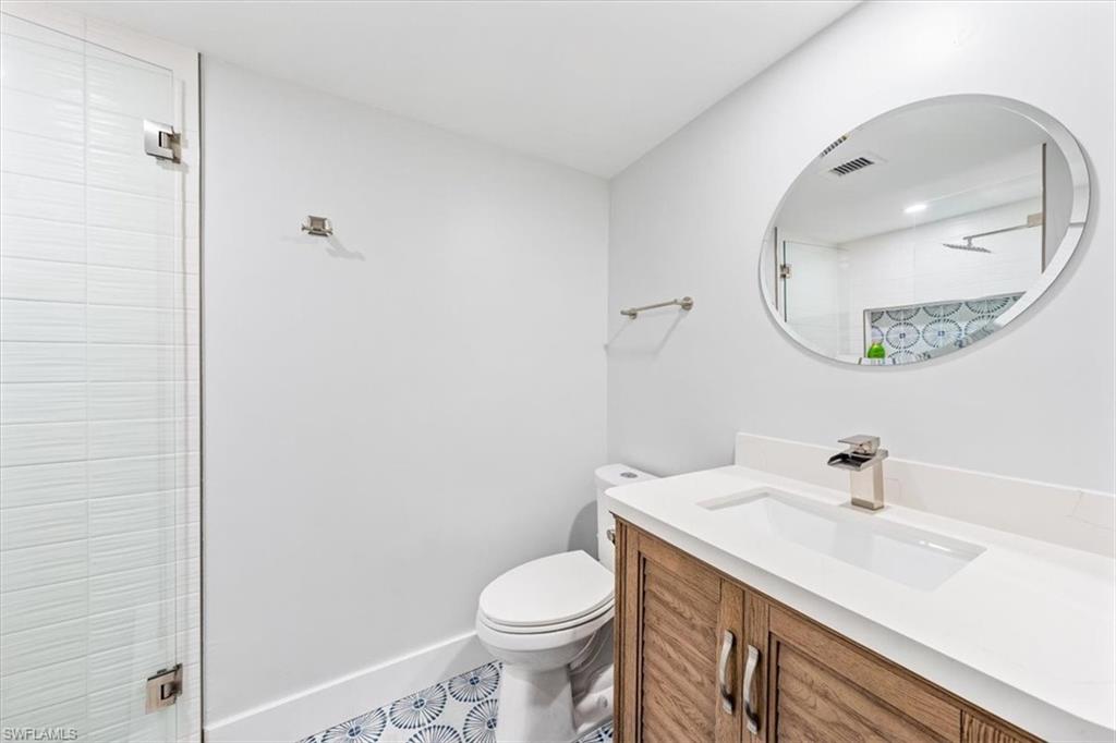 9 High Point Circle North, Unit 103 Naples, FL 34103 - Photo 15 of 24 Gallery Image 15