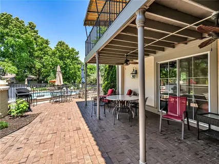 $265,000 | 6634 West 109th Street, Unit F, Overland Park, KS 66211