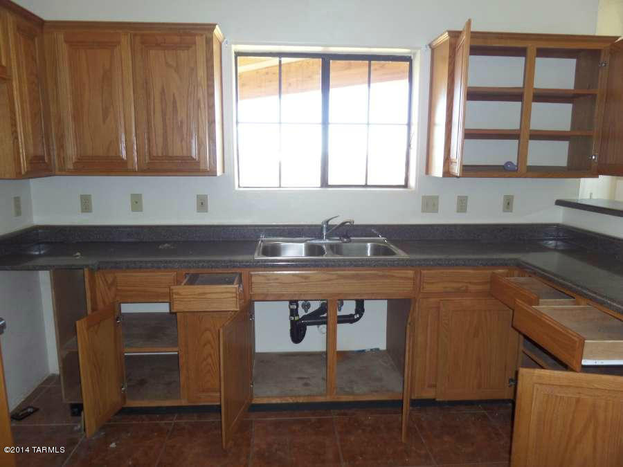 1010 Calle Coyote Rio Rico, AZ 85648 - Photo 3 of 10 Gallery Image 3