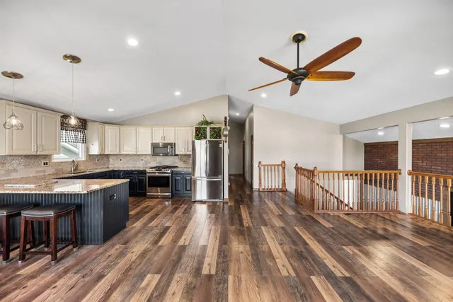 $395,000 | 6201 136th Place, Cedar Lake, IN 46303