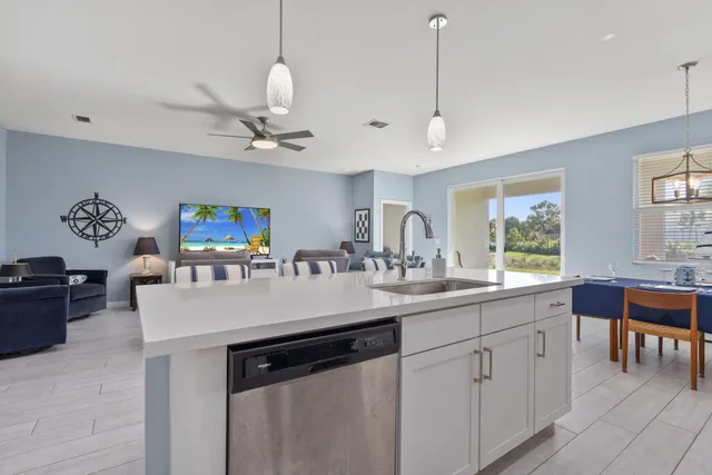 $590,000 | 2780 Northeast Breezeway Circle, Jensen Beach, FL 34957