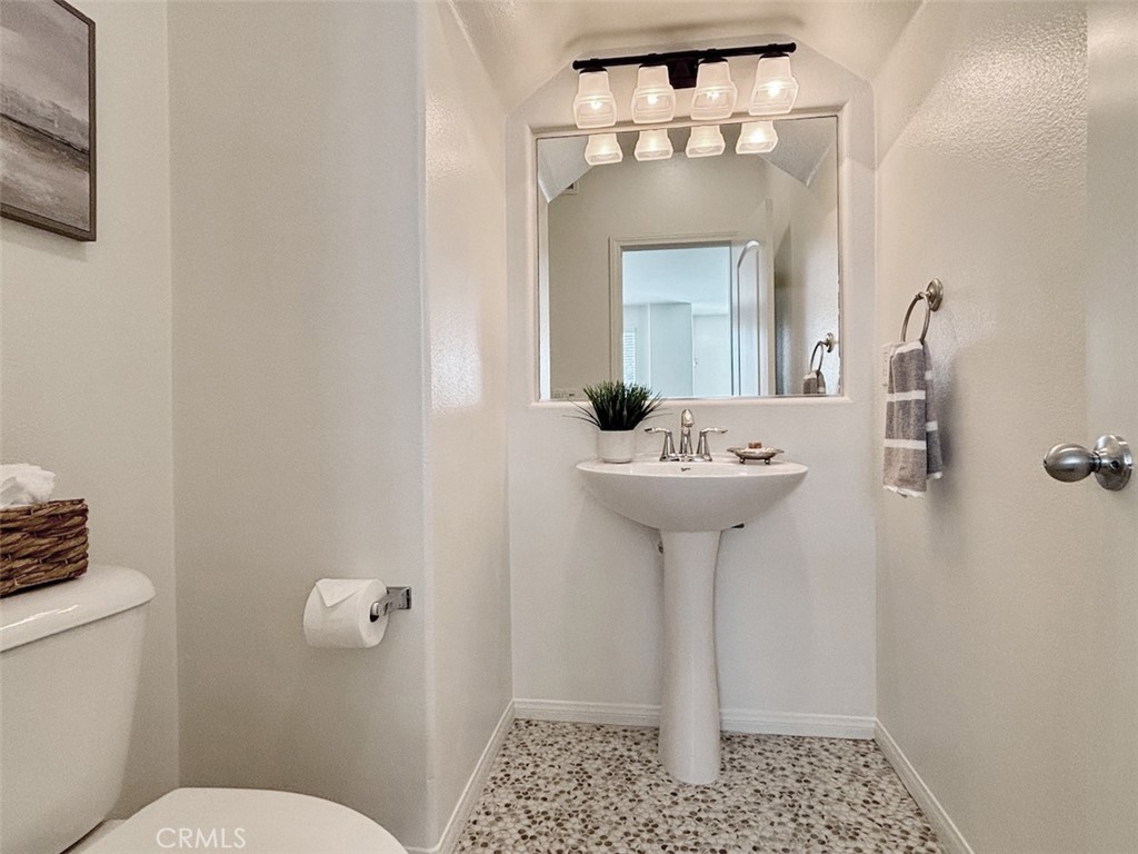 46223 Timbermine Lane, Unit 55 Temecula, CA 92592 - Photo 13 of 41