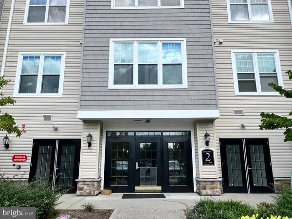 $2,400 | 245 Masterson Court, Ewing, NJ 08618