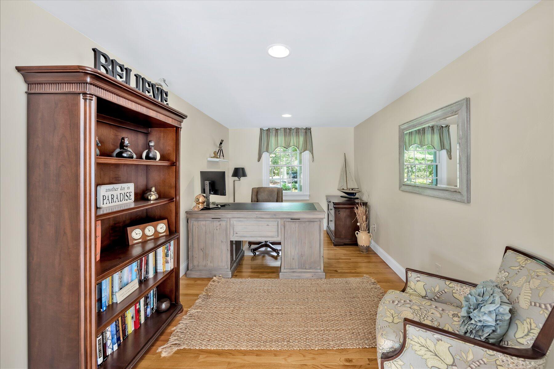 72 Highwood Way Mashpee, MA 02649 - Photo 10 of 39 mls10