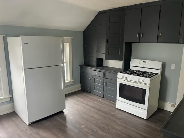 $340,000 | 934 10th Street Northwest, Grand Rapids, MI 49504