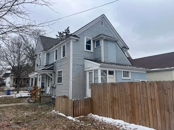 $340,000 | 934 10th Street Northwest, Grand Rapids, MI 49504