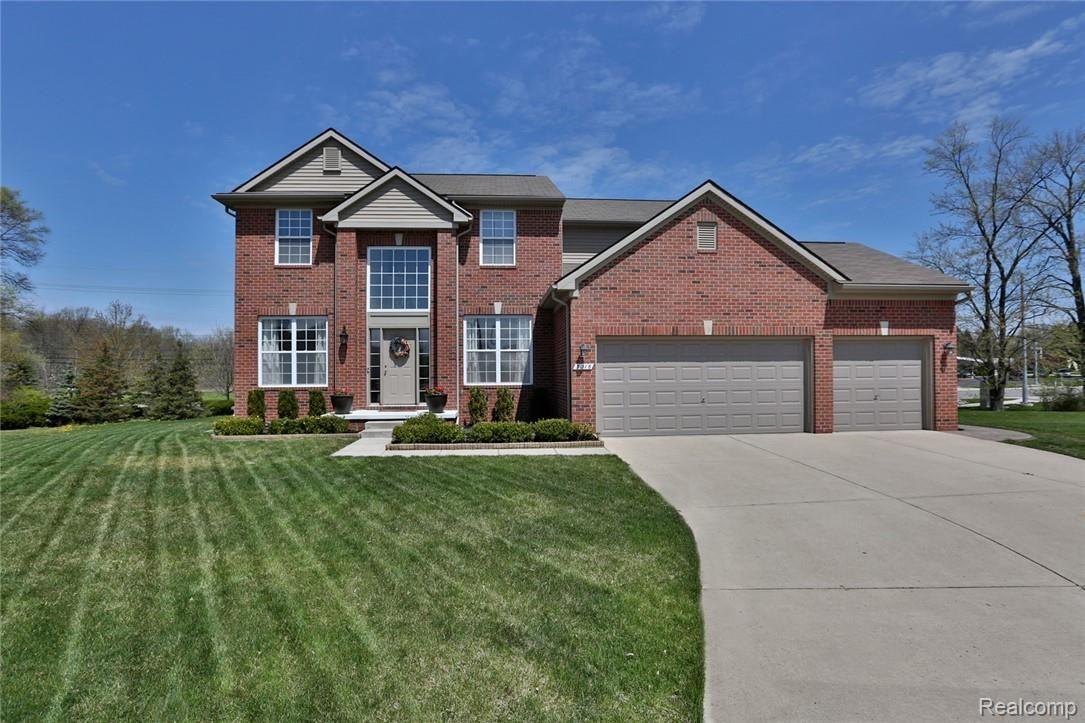 3016 Fantail Court Rochester, MI 48309 - Photo 1 of 25 2B8A8060.jpg