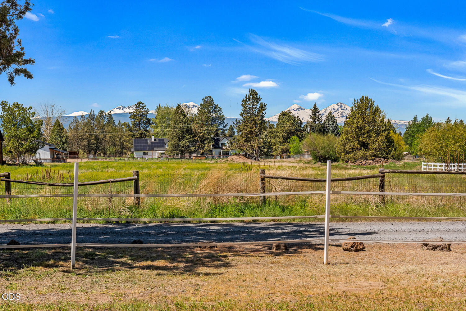 63510 Gentry Loop Bend, OR 97701 - Photo 31 of 40
