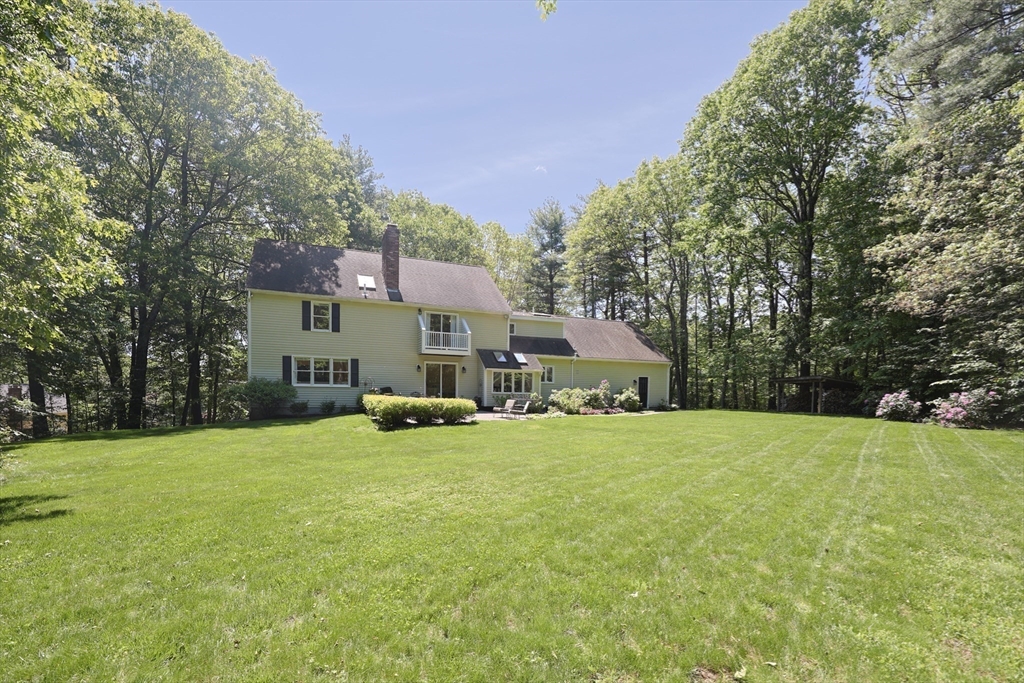13 Valleywood Road Hopkinton, MA 01748 - Photo 39 of 40 Gallery Image 39