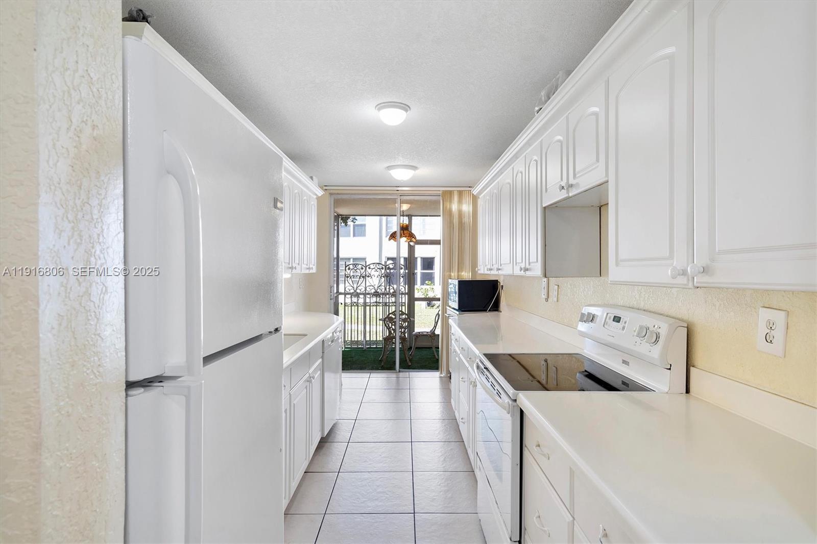 1700 Northeast 191st Street, Unit 110 Miami, FL 33179 - Photo 9 of 27