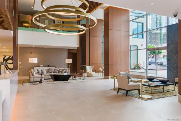 $8,500 | 1388 Kettner Boulevard, Unit 2304, San Diego, CA 92101