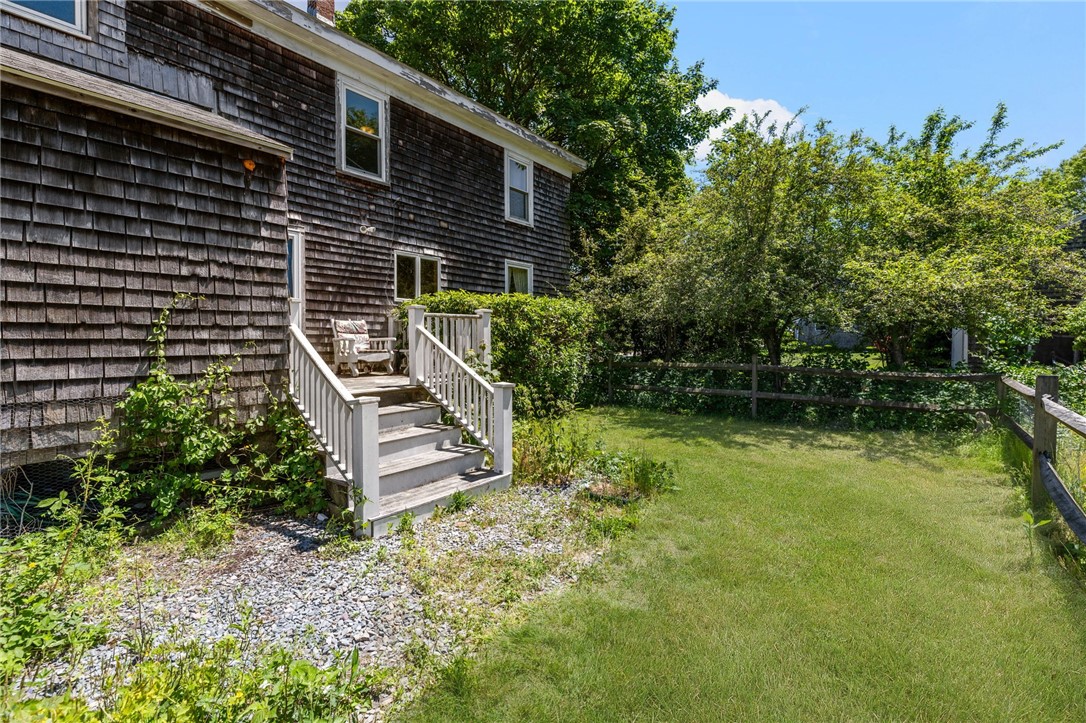 469 Wapping Road Portsmouth, RI 02871 - Photo 14 of 38