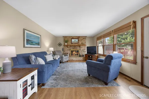 $550,000 | 4N890 Chaffield Drive, St. Charles, IL 60175