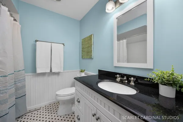 $550,000 | 4N890 Chaffield Drive, St. Charles, IL 60175