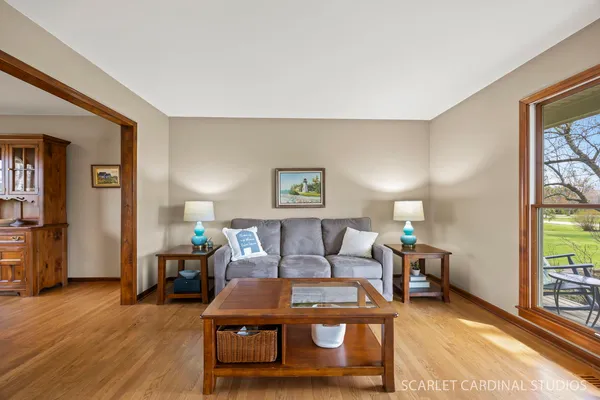 $550,000 | 4N890 Chaffield Drive, St. Charles, IL 60175